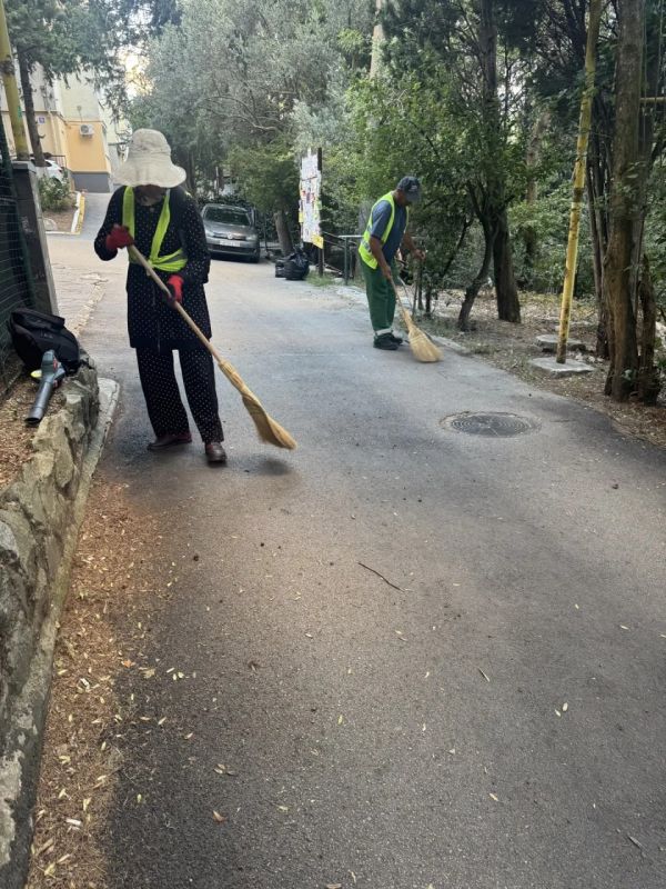 В работе – округ депутата Ялтинского городского совета Александра Татаринова В работе – округ депутата Ялтинского городского совета Александра Татаринова