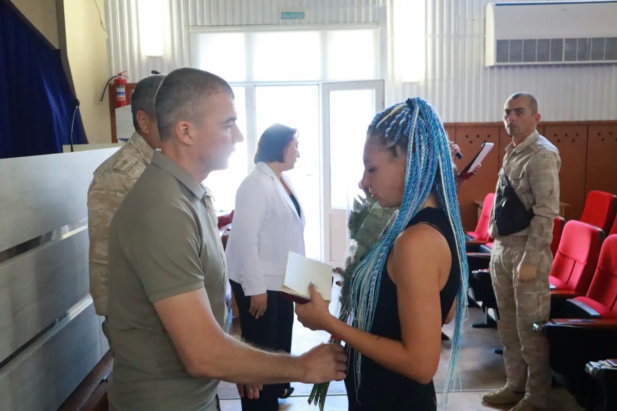 Государственные награды сегодня вручены родным наших земляков, погибших в зоне проведения специальной военной операции Государственные награды сегодня вручены родным наших земляков, погибших в зоне проведения специальной военной операции