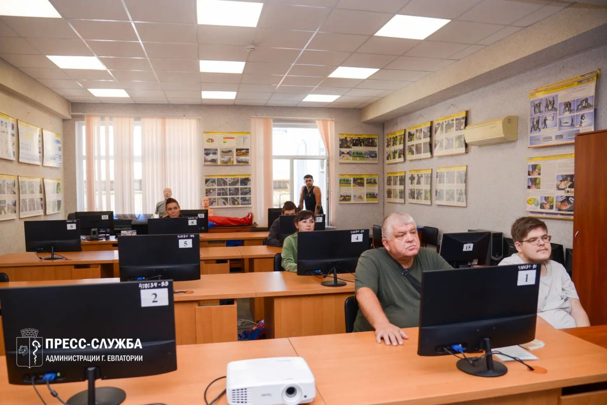 Крымский спикер посетил Евпаторию Крымский спикер посетил Евпаторию