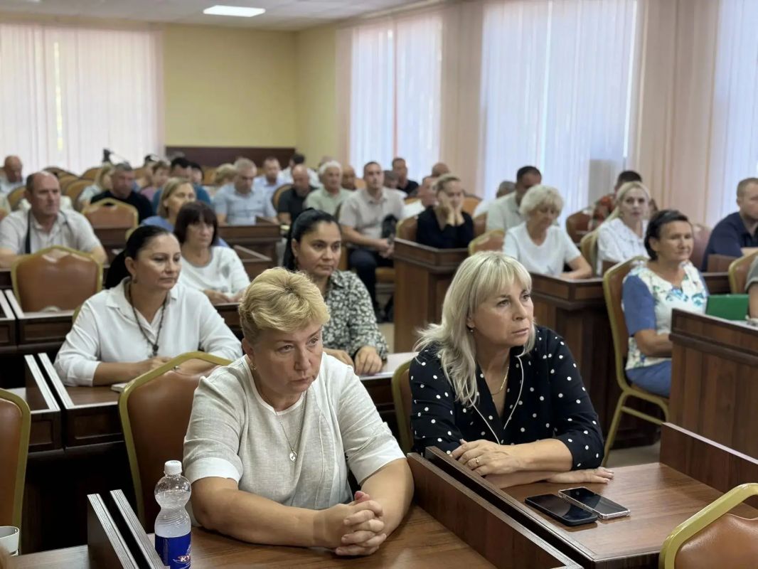 Все необходимые вопросы нужно решить заранее, проверить готовность участков и обеспечить чёткое взаимодействие между всеми ответственными лицами Все необходимые вопросы нужно решить заранее, проверить готовность участков и обеспечить чёткое взаимодействие между всеми ответственными лицами