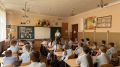 Сотрудники Госавтоинспекции Севастополя провели познавательный урок по ПДД с кадетами органов внутренних дел