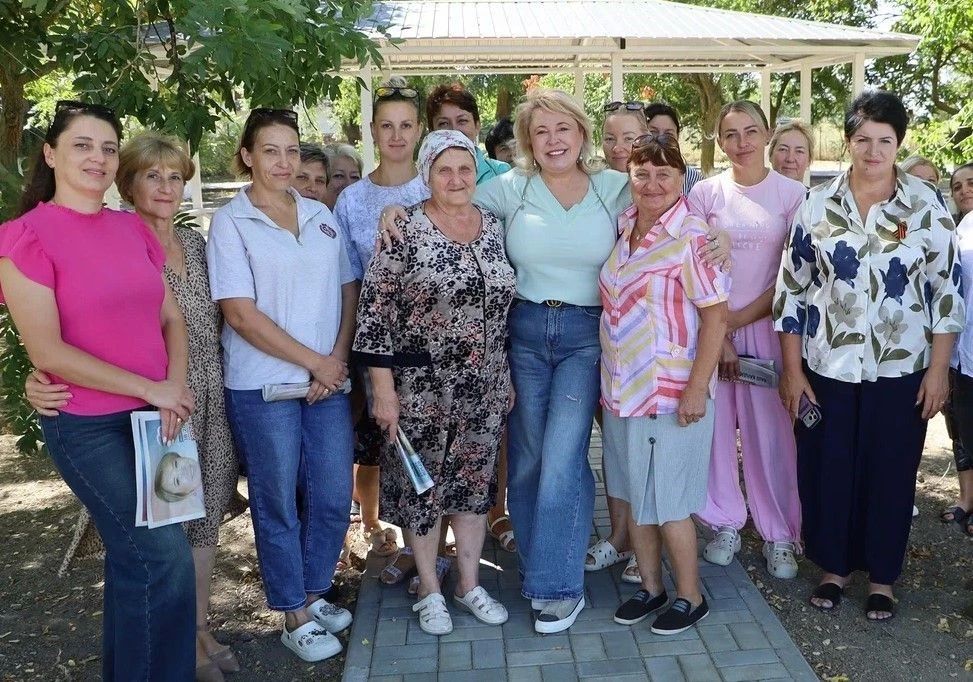 Янина Павленко: Большой рабочий марафон в Кировском районе - завершила знакомство с его сельскими поселениями Янина Павленко: Большой рабочий марафон в Кировском районе - завершила знакомство с его сельскими поселениями