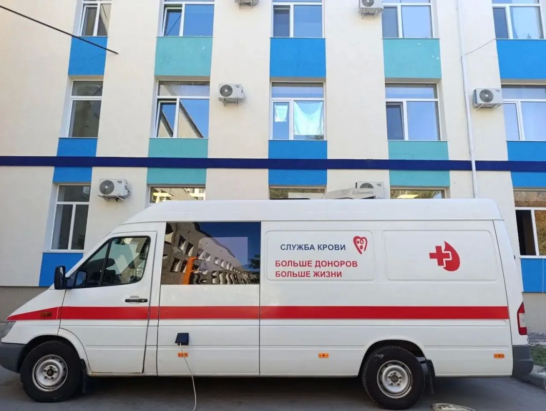 Сотрудники ОМВД России по Советскому району приняли участие в Дне донора — внесли вклад в спасение жизней Сотрудники ОМВД России по Советскому району приняли участие в Дне донора — внесли вклад в спасение жизней