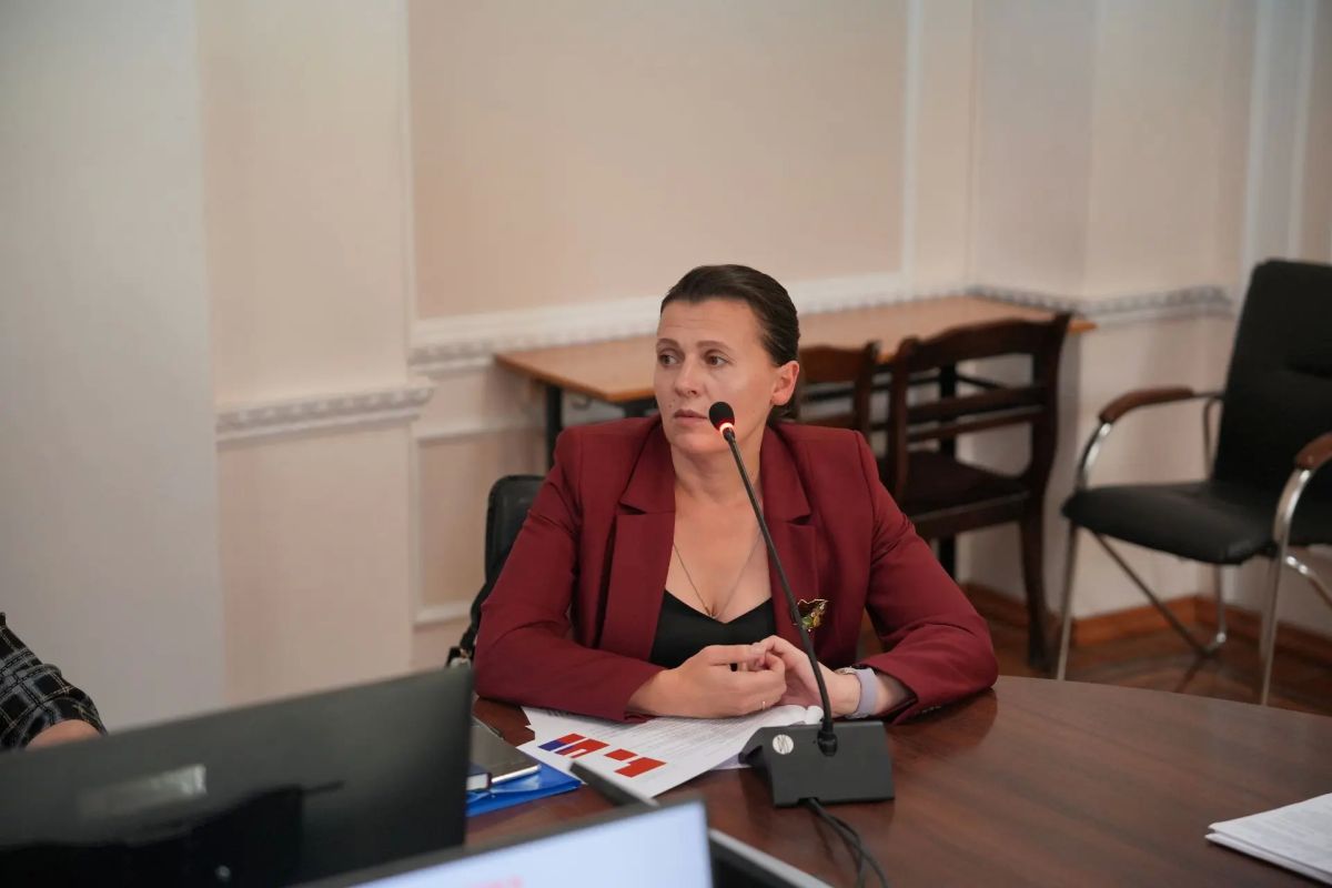 В Минобразования Крыма обсудили психологическую поддержку детей участников СВО