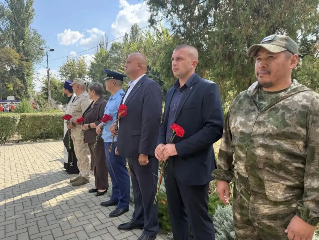 «Всесильно время мощными руками - «Всесильно время мощными руками -