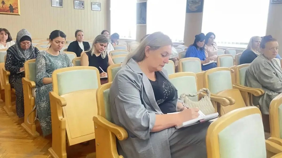 Совещание с медицинскими работниками образовательных учреждений Совещание с медицинскими работниками образовательных учреждений