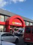 Автобус врезался в стену магазина в Симферополе