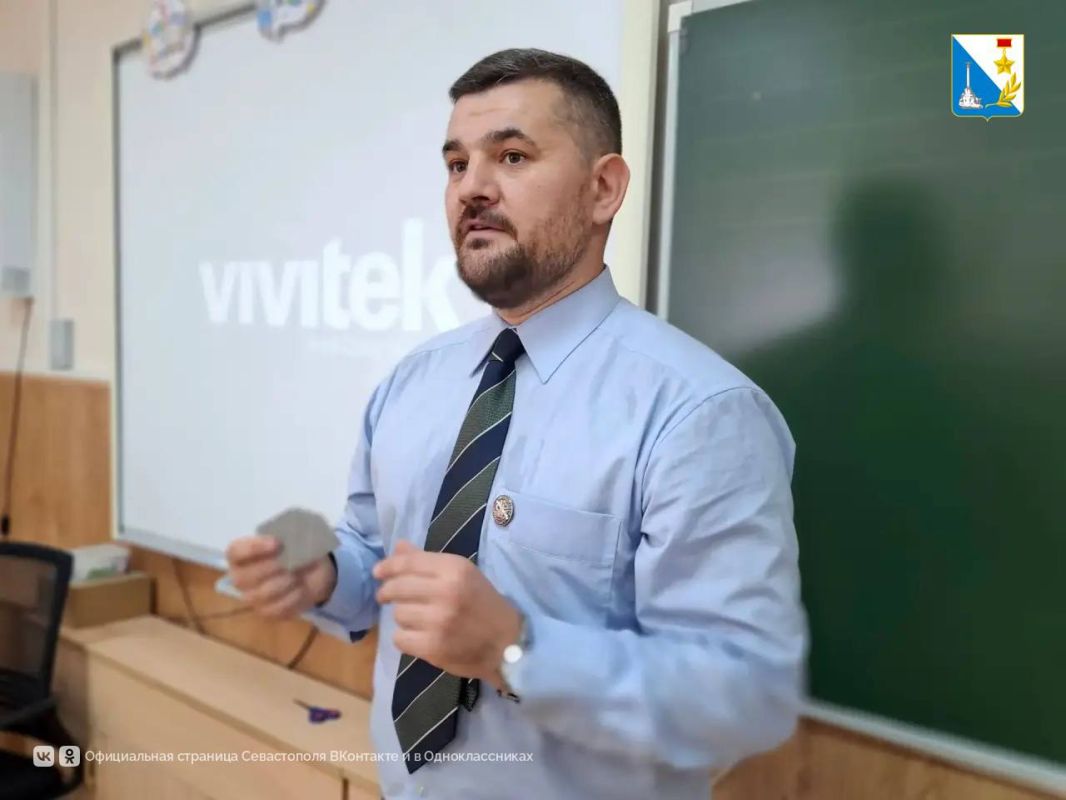 Защитим Севастополь вместе Защитим Севастополь вместе