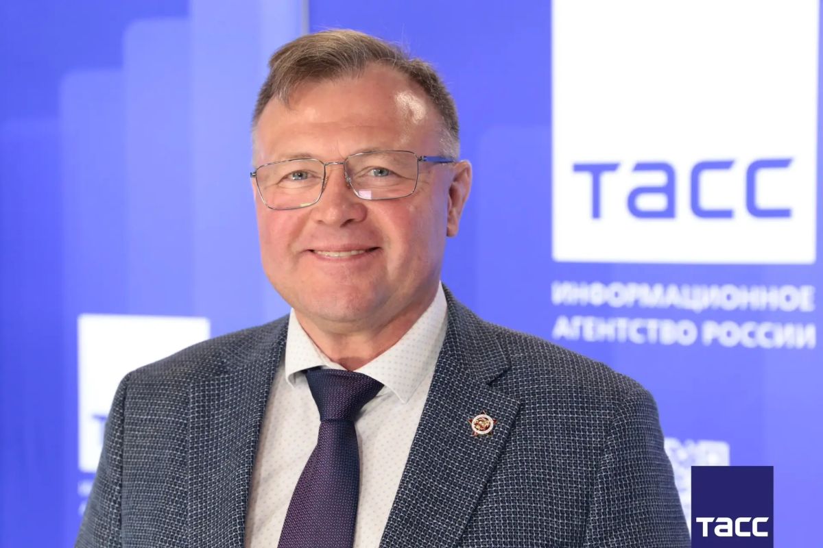 Главное из заявлений, а также фоторепортаж с пресс-конференции в Региональном информационном центре "ТАСС Кавказ", посвященной VII Всероссийскому фестивалю народных художественных промыслов "Заповедный сувенир" в Кисловодске... Главное из заявлений, а также фоторепортаж с пресс-конференции в Региональном информационном центре "ТАСС Кавказ", посвященной VII Всероссийскому фестивалю народных художественных промыслов "Заповедный сувенир" в Кисловодске...