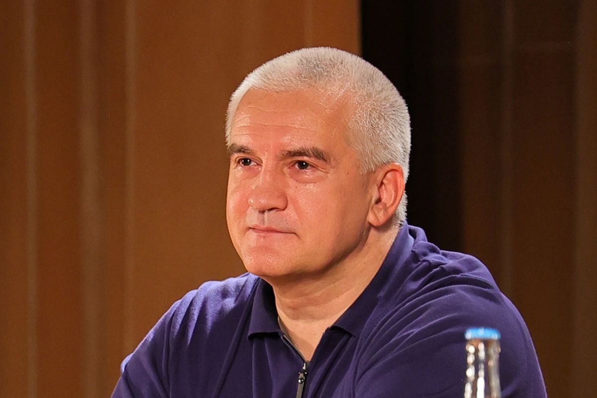 Сергей Аксёнов: Будущее Крыма, дальнейшее развитие страны и региона невозможно без участия молодежи во всех сферах экономики, общественной жизни, политики Сергей Аксёнов: Будущее Крыма, дальнейшее развитие страны и региона невозможно без участия молодежи во всех сферах экономики, общественной жизни, политики