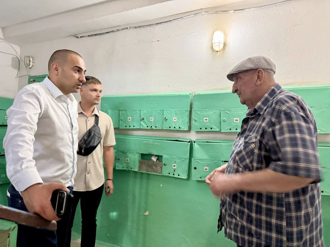 Виталий Оганесян: На встречах с жильцами многоквартирных домов обсудили актуальные для МКД темы Виталий Оганесян: На встречах с жильцами многоквартирных домов обсудили актуальные для МКД темы