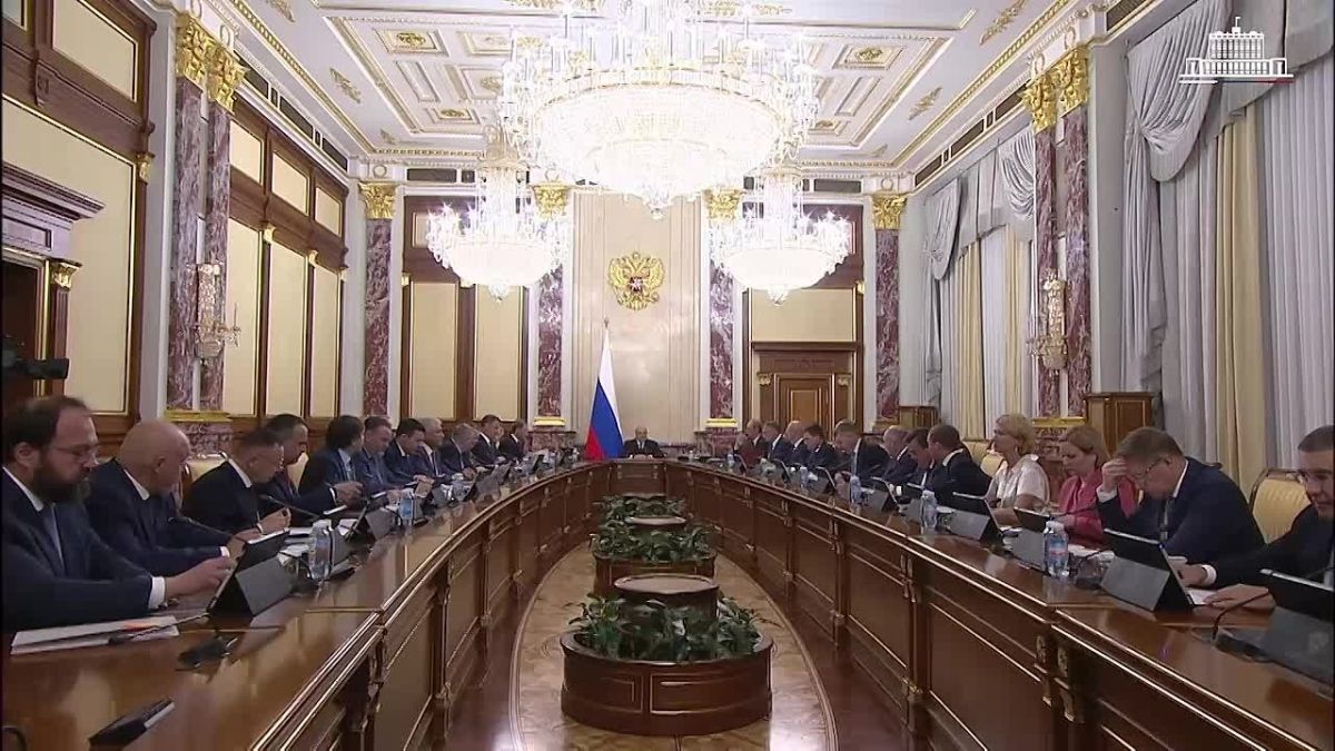 На строительство и реконструкцию трассы, проходящей через Симферополь, Алушту и Ялту, направят 3,5 миллиарда рублей