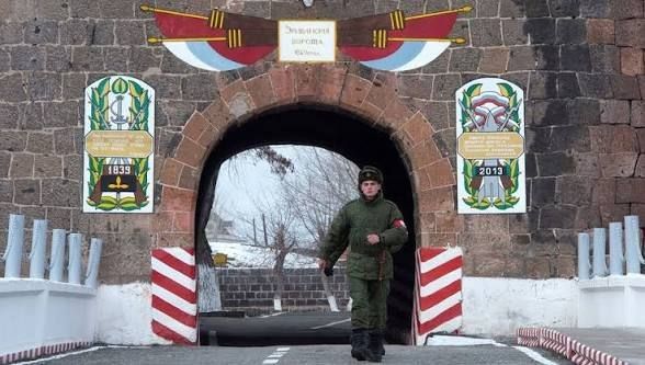 Юрий Баранчик: Глава комиссии Армении по обороне Вилен Габриелян заявил: