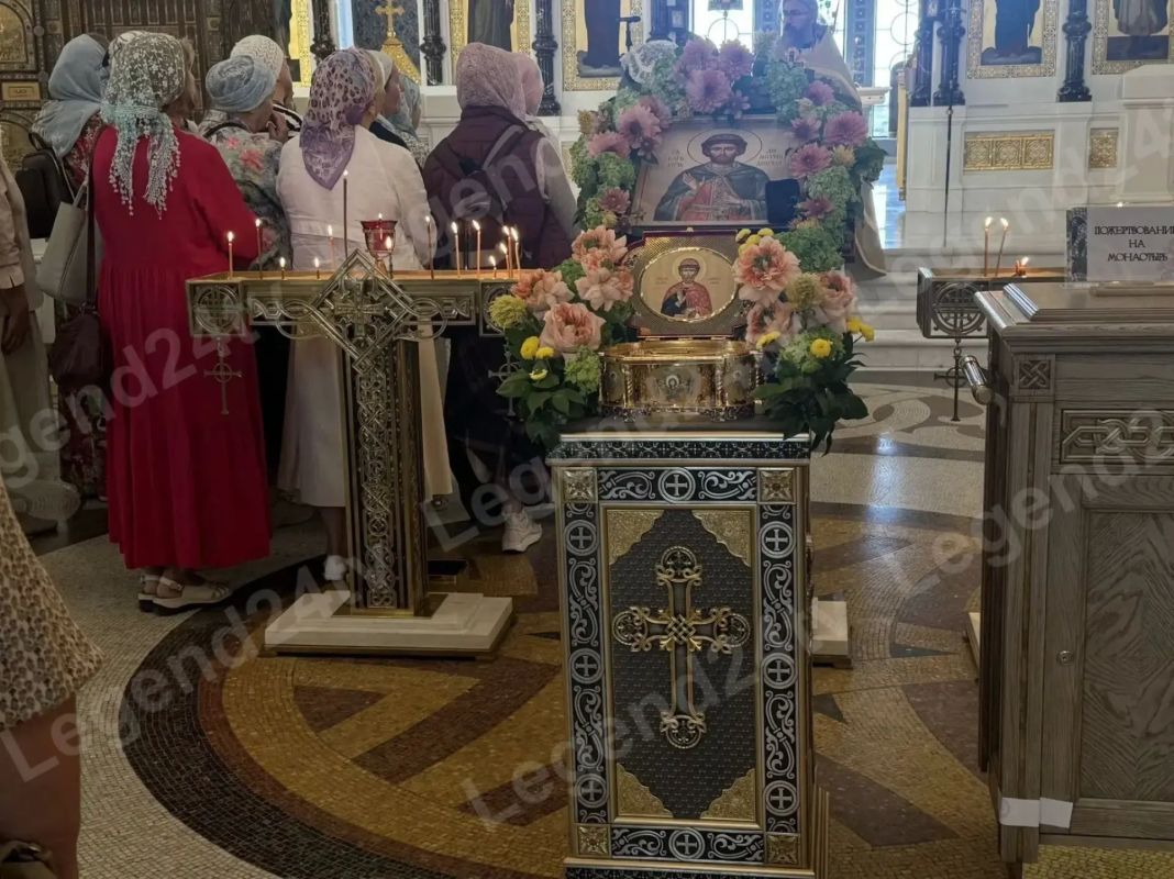 Мощи святого благоверного великого князя Димитрия Донского прибыли в Севастополь Мощи святого благоверного великого князя Димитрия Донского прибыли в Севастополь