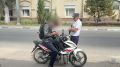 Сотрудники Госавтоинспекции продолжают проводить усиленную профилактическую работу с водителями мототранспорта и СИМ
