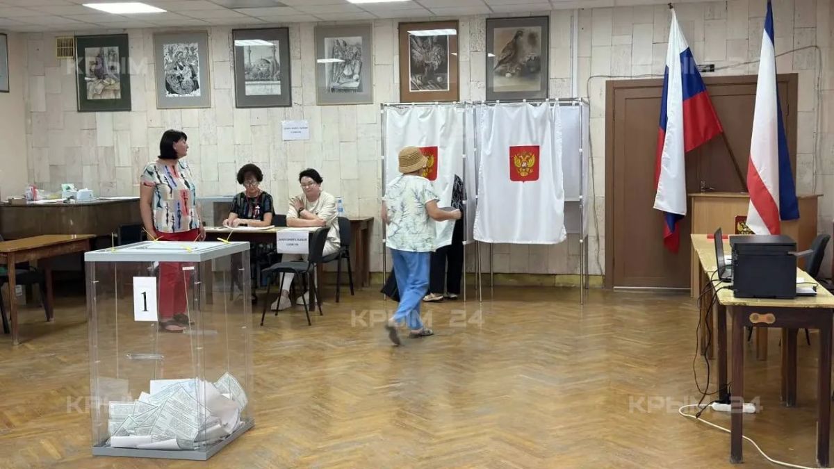 В Евпатории открыты 39 избирательных участков