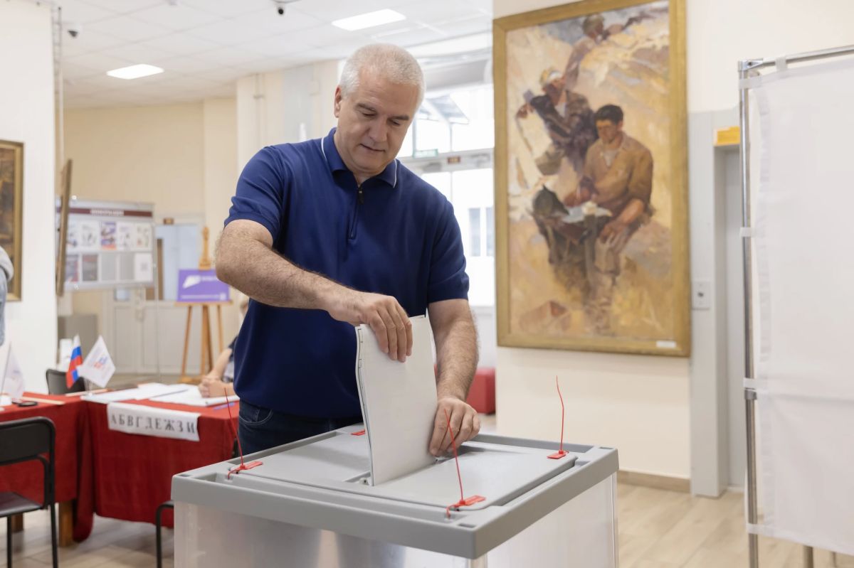 Сергей Аксёнов: Исполнил гражданский долг – принял участие в выборах депутатов Государственной Думы Федерального Собрания Российской Федерации IX созыва Сергей Аксёнов: Исполнил гражданский долг – принял участие в выборах депутатов Государственной Думы Федерального Собрания Российской Федерации IX созыва