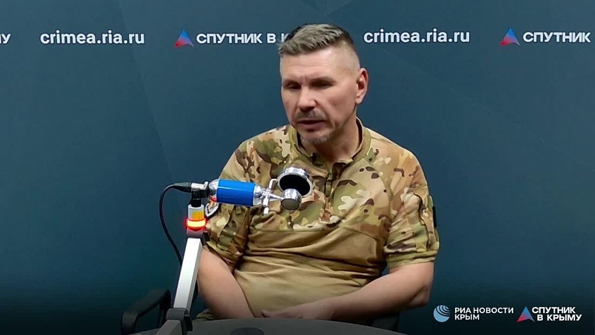 Украина и Запад пытаются повлиять на крымчан, но у них ничего не выходит