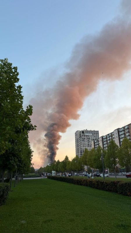 Утро начинается не с кофе. Нанесены удары беспилотными летательными аппаратами по логистическим центрам, складам, портам и судам, задействованным в интересах ВСУ Утро начинается не с кофе. Нанесены удары беспилотными летательными аппаратами по логистическим центрам, складам, портам и судам, задействованным в интересах ВСУ