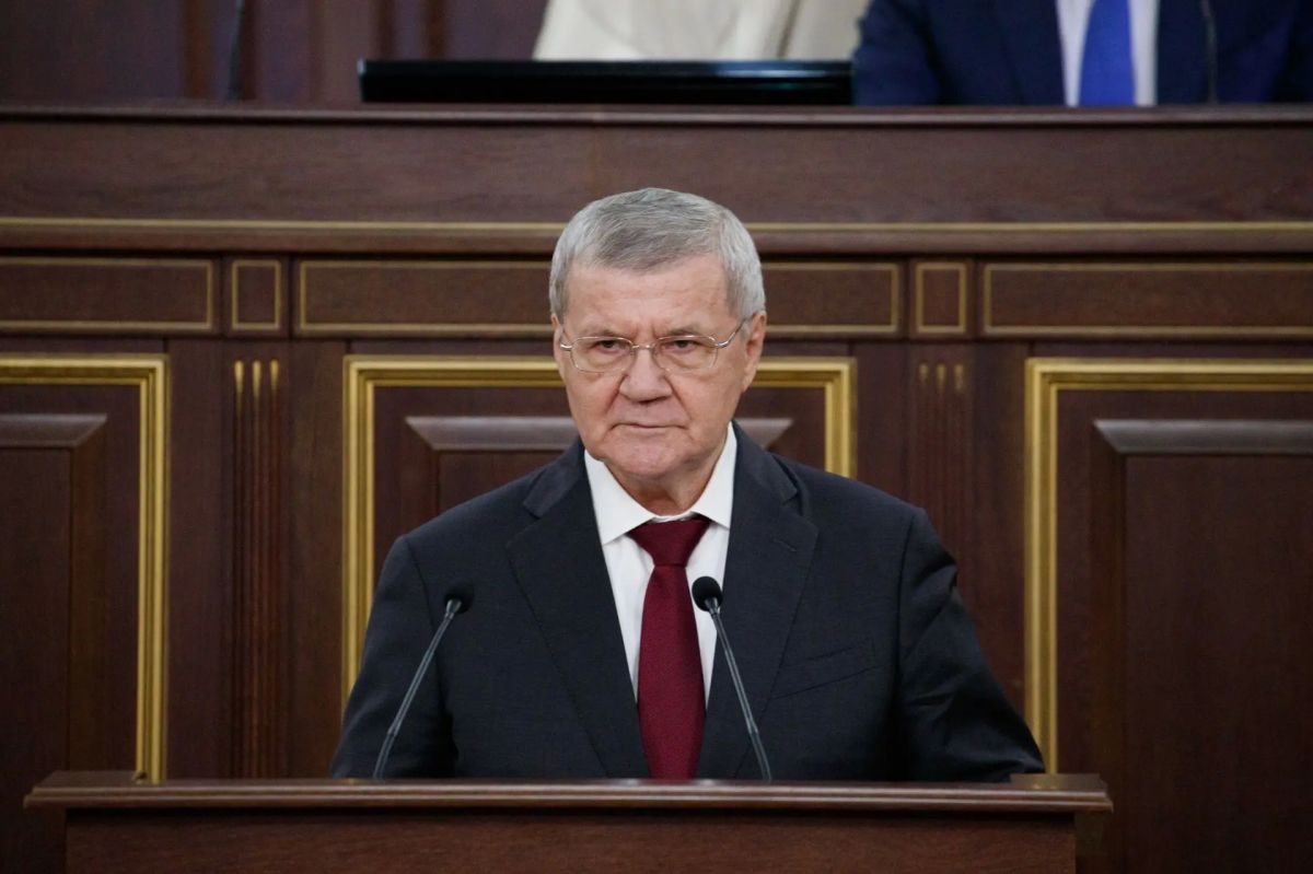 Сегодня полномочный представитель Президента РФ в Северо-Кавказском федеральном округе Юрий Чайка принял участие в торжественном мероприятии по случаю избрания и вступления в должность Главы Карачаево-Черкесской Республики... Сегодня полномочный представитель Президента РФ в Северо-Кавказском федеральном округе Юрий Чайка принял участие в торжественном мероприятии по случаю избрания и вступления в должность Главы Карачаево-Черкесской Республики...