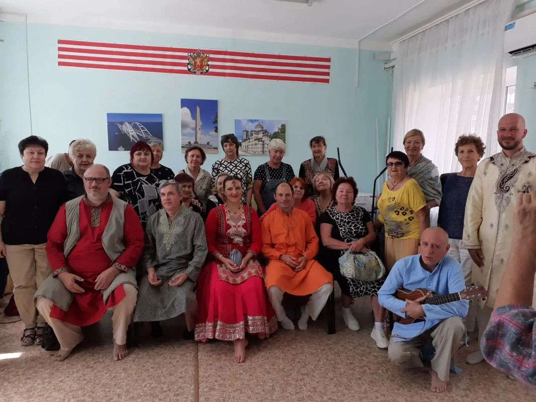 В Индию без перелёта: концерт - медитация группы «Йога Дайини» В Индию без перелёта: концерт - медитация группы «Йога Дайини»