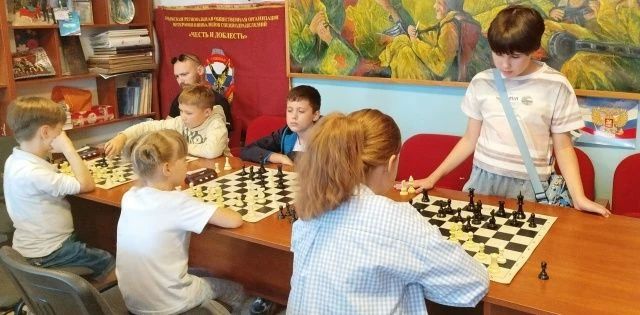 В Судаке прошёл турнир по быстрым шахматам среди школьников! В Судаке прошёл турнир по быстрым шахматам среди школьников!