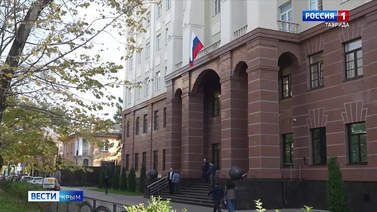 В Крыму сотрудники ФСБ задержали 32-летнего мужчину, который сотрудничал с разведкой Украины
