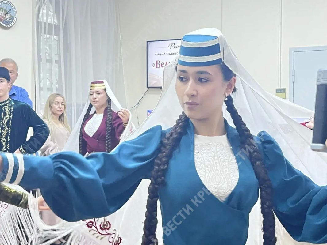Фестиваль национальной литературы «Величие Слова» состоялся в Симферополе Фестиваль национальной литературы «Величие Слова» состоялся в Симферополе