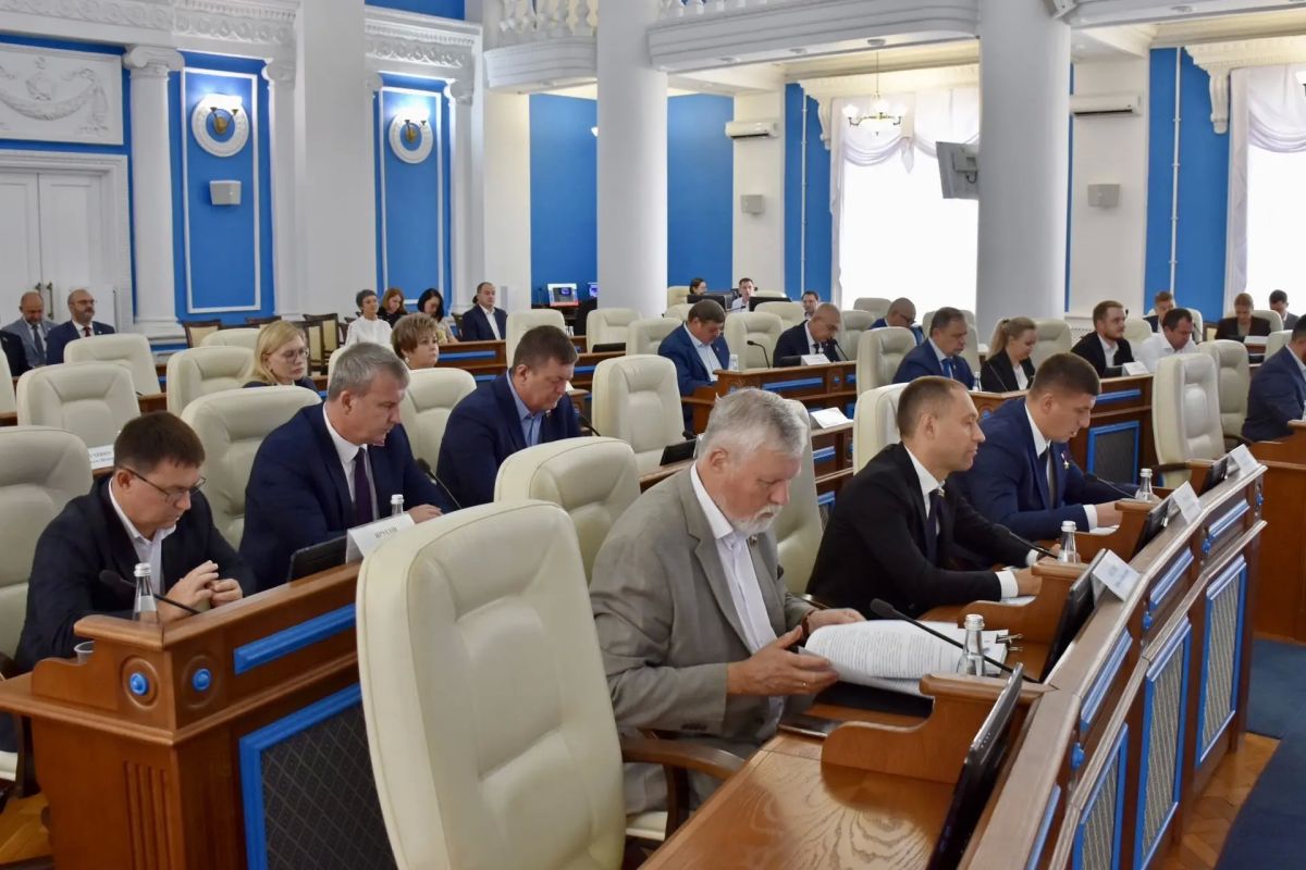 Владимир Немцев: На заседании Законодательного Собрания была утверждена кандидатура на должность Уполномоченного по правам ребёнка Владимир Немцев: На заседании Законодательного Собрания была утверждена кандидатура на должность Уполномоченного по правам ребёнка