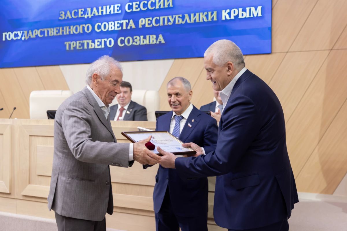 Сергей Аксёнов: Отрадно, что в Крыму продолжается процесс сохранения и увековечивания исторической памяти Сергей Аксёнов: Отрадно, что в Крыму продолжается процесс сохранения и увековечивания исторической памяти