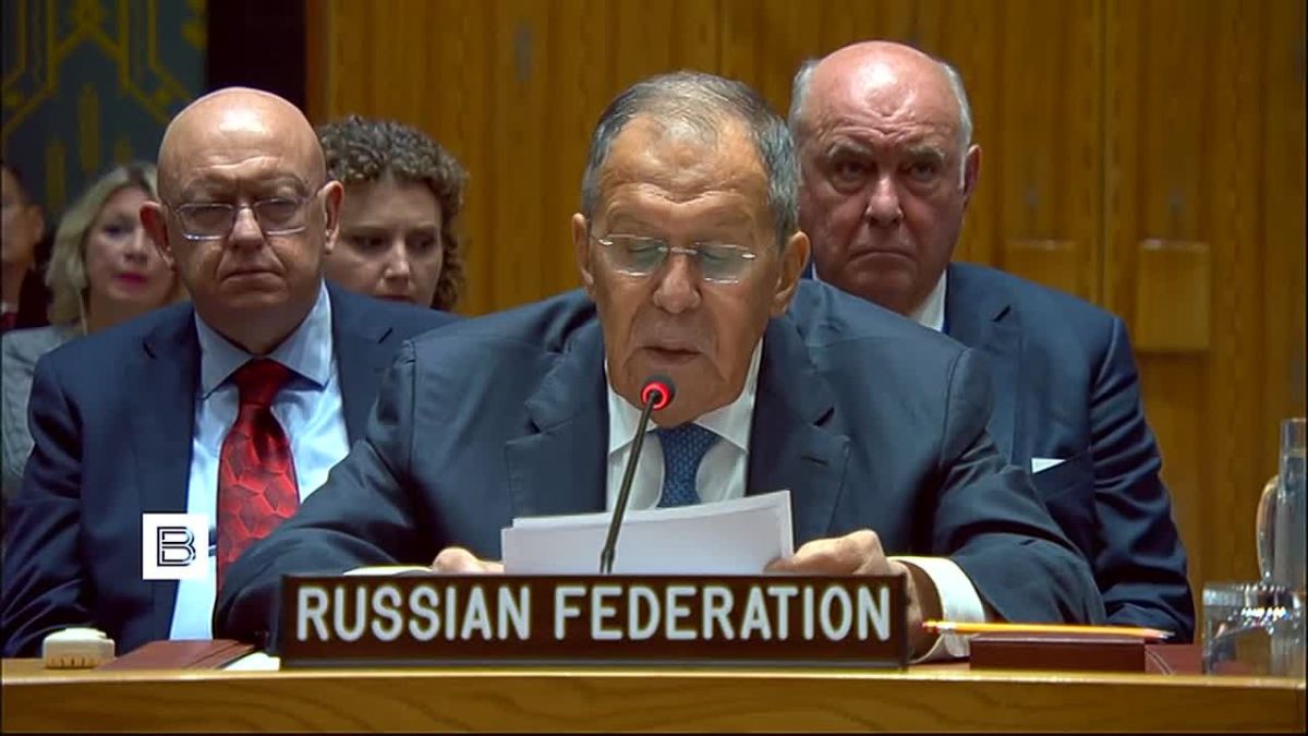 «Мы не будем на период переговоров в любом формате делать паузу в специальной военной операции», — подчеркнул Сергей Лавров, выступая на заседании Совета Безопасности ООН по Украине