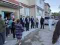 Дмитрий Мильгевский: Сегодня встретился с жителями многоквартирного дома в поселке по ул. Победы. Совместно обсудили важные вопросы, обозначили основные проблемы
