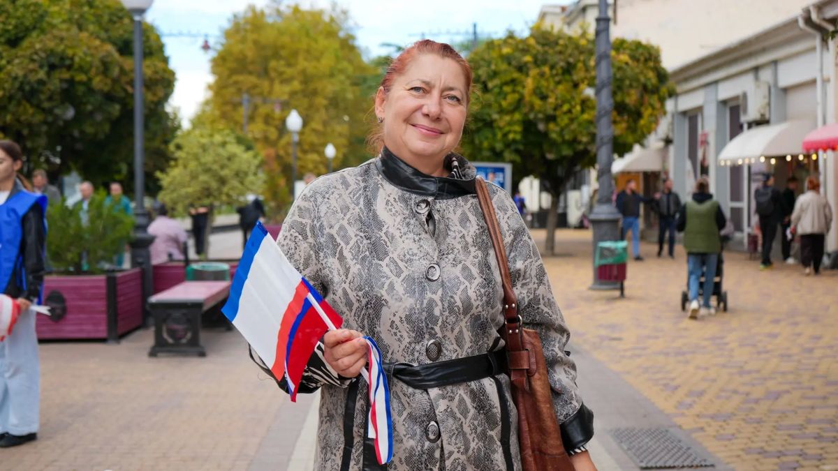 Праздник на улицах Симферополя Праздник на улицах Симферополя