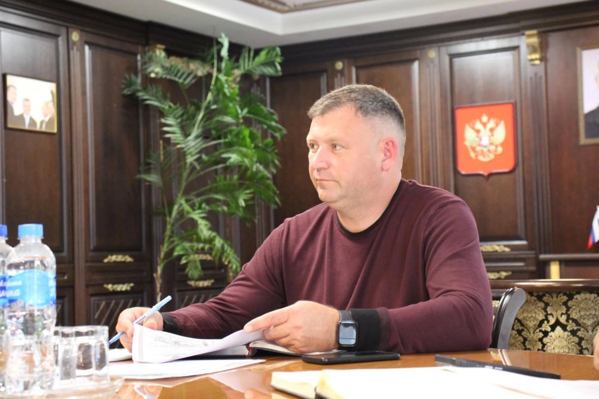 Игорь Крутьков: Провел прием граждан по личным вопросам, в ходе которого обратились 10 керчан Игорь Крутьков: Провел прием граждан по личным вопросам, в ходе которого обратились 10 керчан