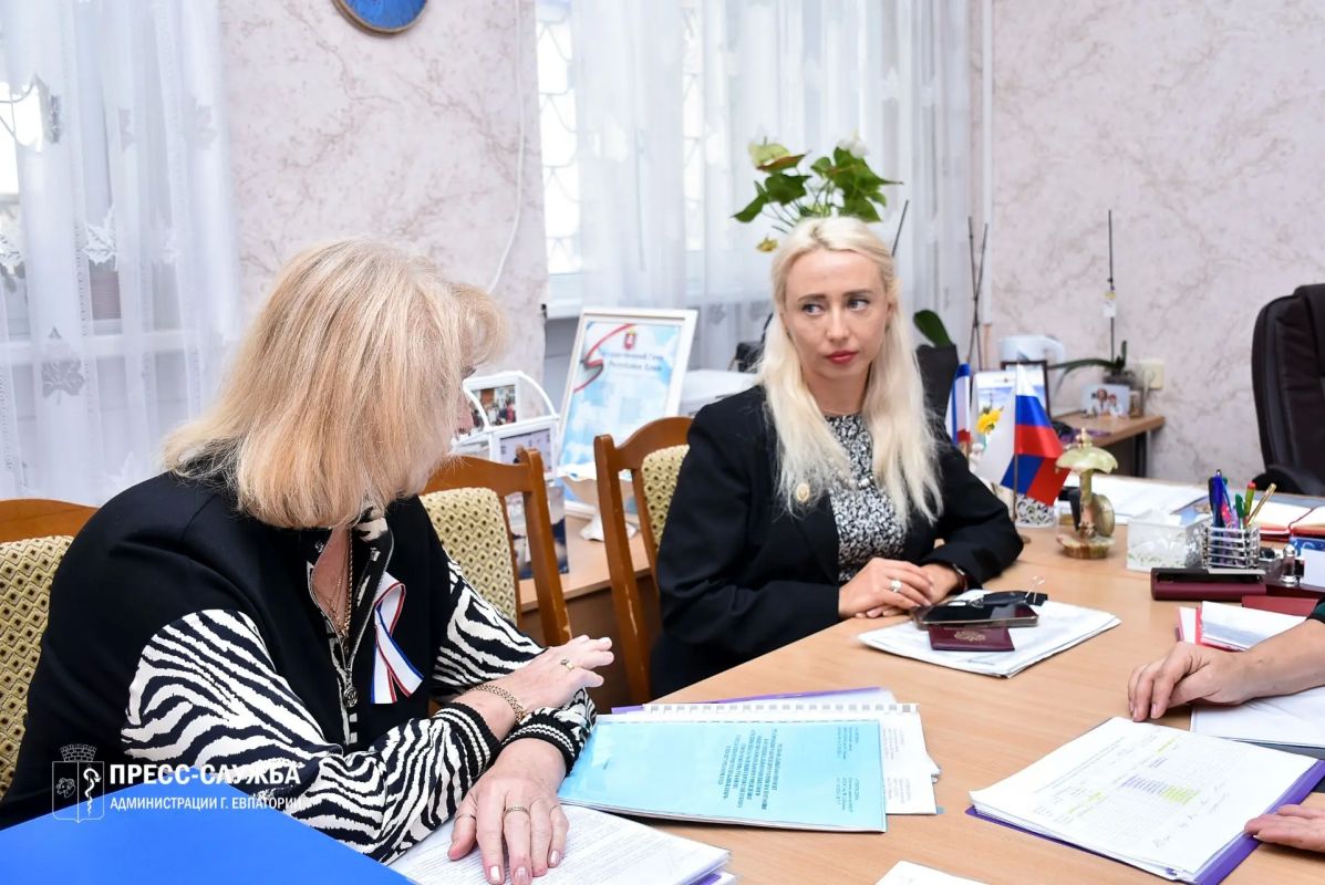 Комиссия по делам несовершеннолетних продолжает профилактические выезды в школы Евпатории Комиссия по делам несовершеннолетних продолжает профилактические выезды в школы Евпатории