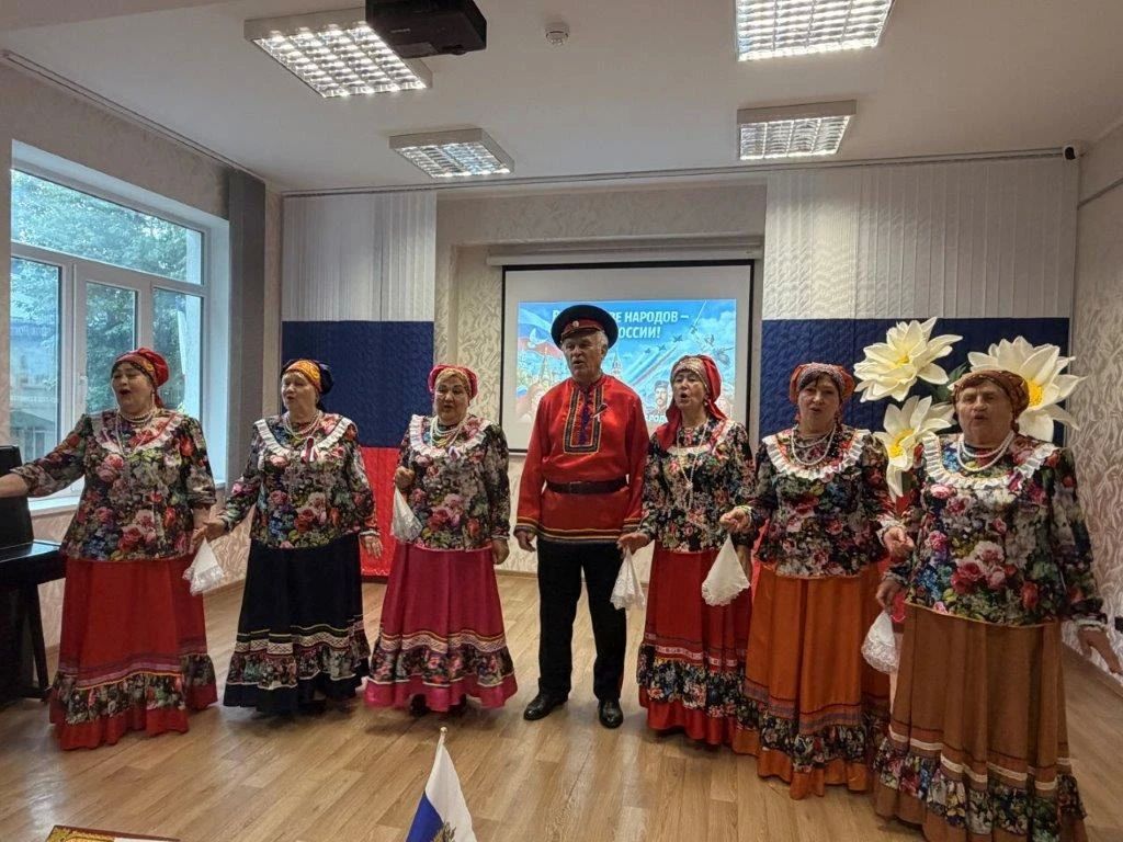 В Крыму завершен второй этап фестиваля художественной самодеятельности граждан преклонного возраста В Крыму завершен второй этап фестиваля художественной самодеятельности граждан преклонного возраста