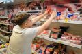 Курица по 700, хлеб почти 60: что происходит с ценами в Крыму