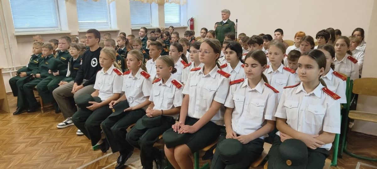 Эммилия Леонова: Дорогие друзья! От всей души поздравляю вас с Днём Государственного герба и Государственного флага Республики Крым! Эммилия Леонова: Дорогие друзья! От всей души поздравляю вас с Днём Государственного герба и Государственного флага Республики Крым!