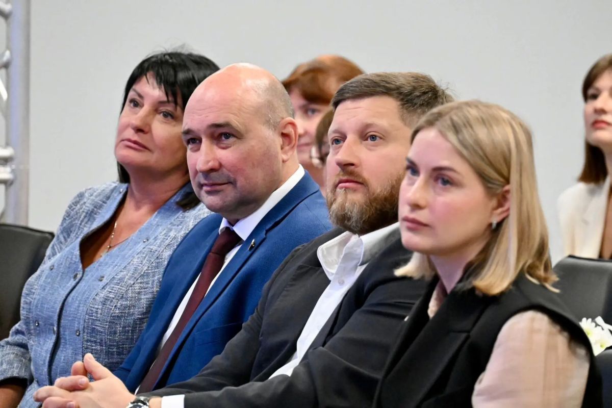 Владимир Немцев: В преддверии Всемирного дня туризма поздравил работников и ветеранов туристической отрасли нашего города Владимир Немцев: В преддверии Всемирного дня туризма поздравил работников и ветеранов туристической отрасли нашего города