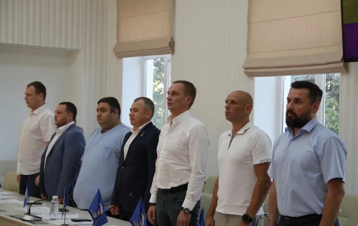 Константин Шимановский: Состоялась 29-я сессия Ялтинского городского совета Константин Шимановский: Состоялась 29-я сессия Ялтинского городского совета
