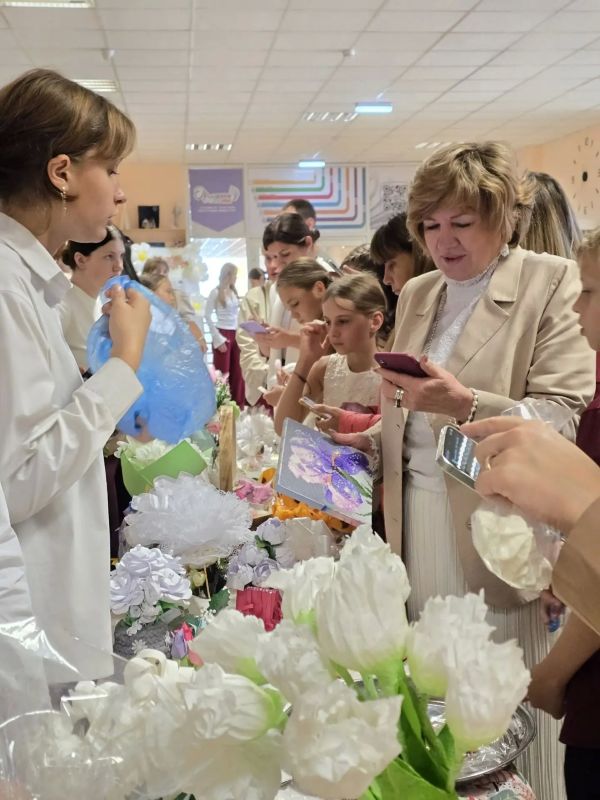 В Евпатории прошла ежегодная благотворительная акция «Белый цветок» В Евпатории прошла ежегодная благотворительная акция «Белый цветок»