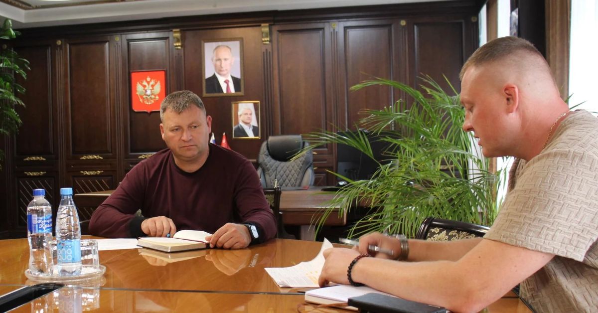 Игорь Крутьков: Провел рабочее совещание с заместителем главы администрации Ириной Ивановой, а также с руководителями финансового управления, департамента городского развития и департамента коммунального хозяйства и... Игорь Крутьков: Провел рабочее совещание с заместителем главы администрации Ириной Ивановой, а также с руководителями финансового управления, департамента городского развития и департамента коммунального хозяйства и...