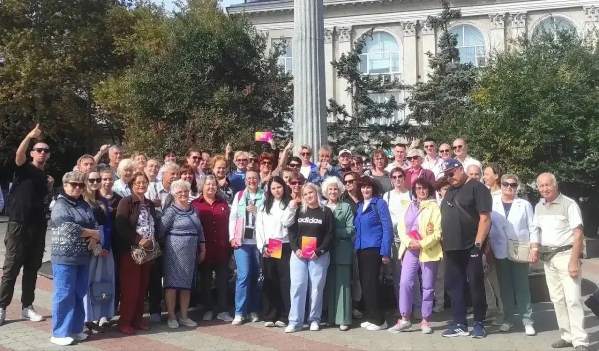 С 25 по 27 сентября в курортных городах и посёлках Крыма состоялись бесплатные экскурсии, приуроченные к празднованию Всемирного дня туризма С 25 по 27 сентября в курортных городах и посёлках Крыма состоялись бесплатные экскурсии, приуроченные к празднованию Всемирного дня туризма