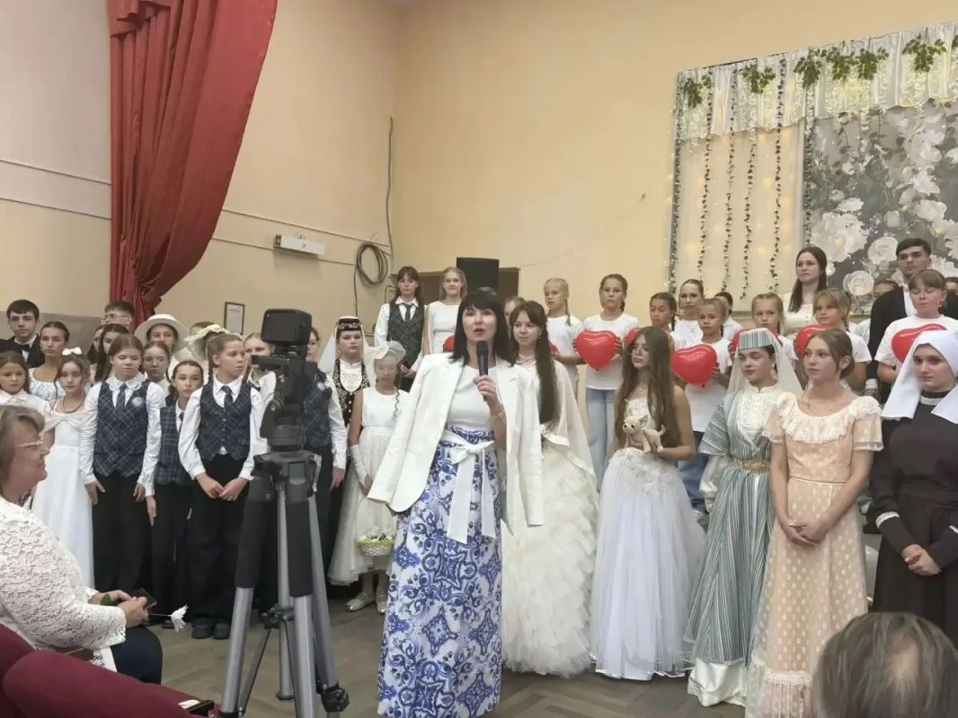 «Белый цветок»: в Крыму прошли благотворительные мероприятия «Белый цветок»: в Крыму прошли благотворительные мероприятия