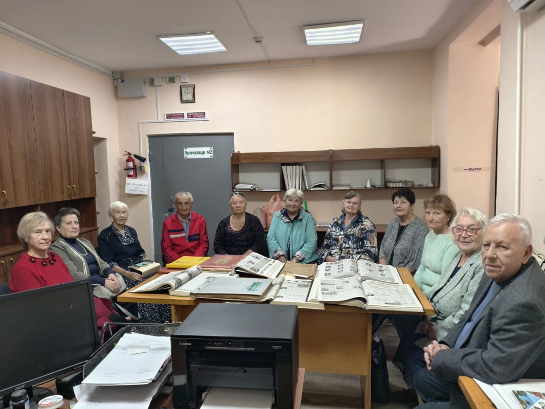 Архивисты г. Саки провели День открытых дверей Архивисты г. Саки провели День открытых дверей