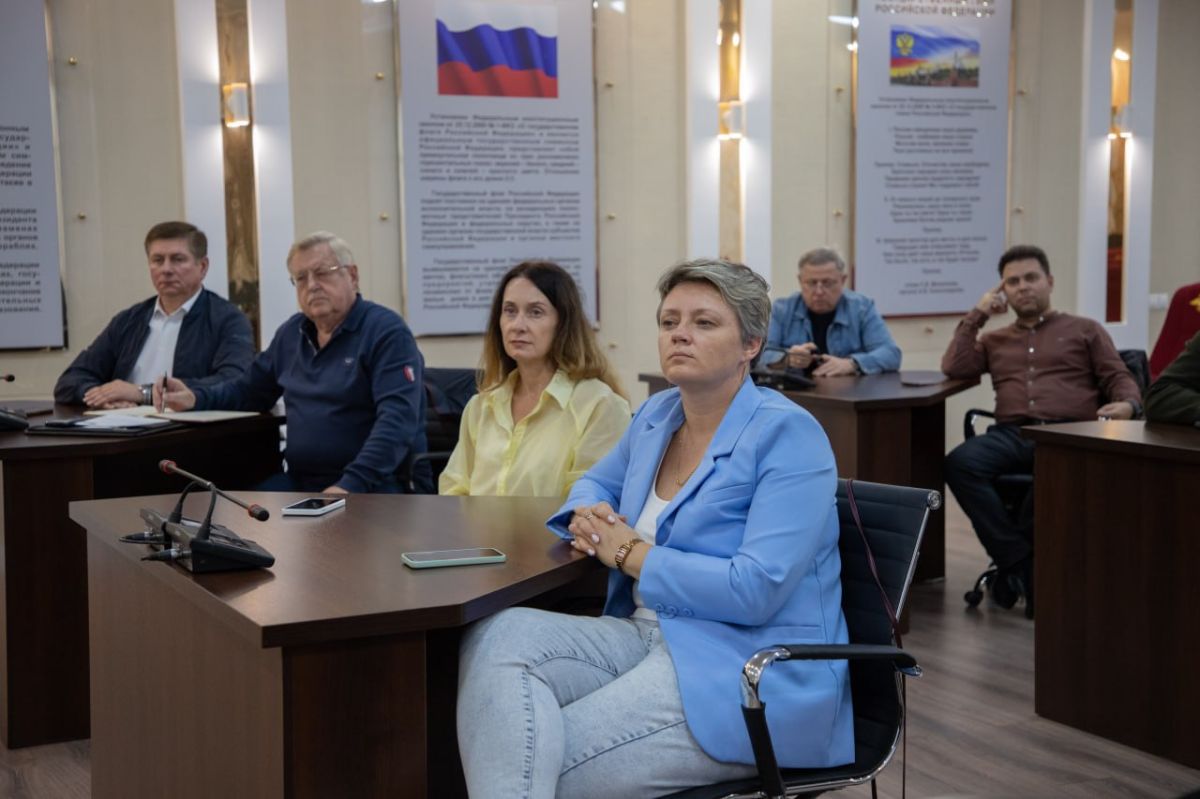 В Управлении МВД России по городу Севастополю прошло плановое заседание Общественного совета В Управлении МВД России по городу Севастополю прошло плановое заседание Общественного совета
