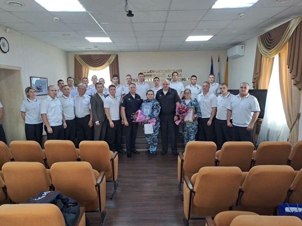 Анапе, Новороссийске и Керчи торжественно проводили прикомандированных сотрудников Анапе, Новороссийске и Керчи торжественно проводили прикомандированных сотрудников