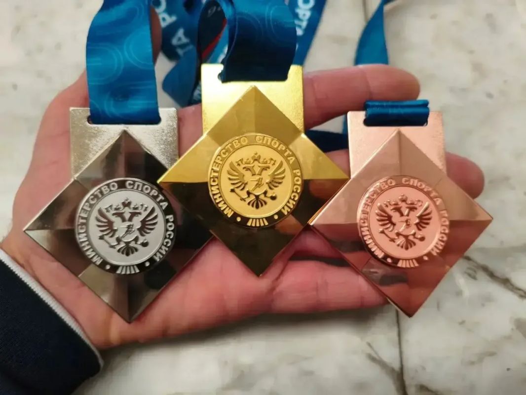 Поздравляем Сборную Республики Крым с медалями на Чемпионате России в г. Елабуга Поздравляем Сборную Республики Крым с медалями на Чемпионате России в г. Елабуга