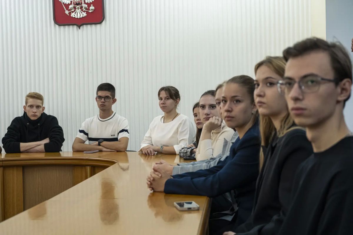 В администрации Симферополя стартовал трехдневный образовательный интенсив для работающей молодежи города и сотрудников администрации В администрации Симферополя стартовал трехдневный образовательный интенсив для работающей молодежи города и сотрудников администрации