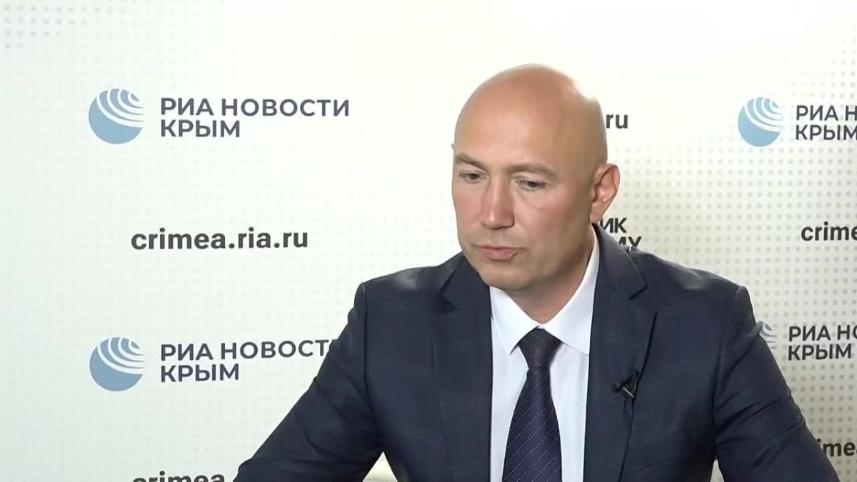 Шесть машин с ручным управлением получили ветераны СВО в Крыму